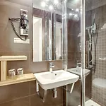Hotel Opera Maintenon