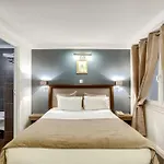 Opera Maintenon Hotel