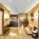 Opera Maintenon Hotel 2*