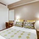 Hotel Opera Maintenon 2*