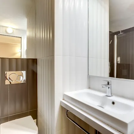 Hotel Opera Maintenon 2*