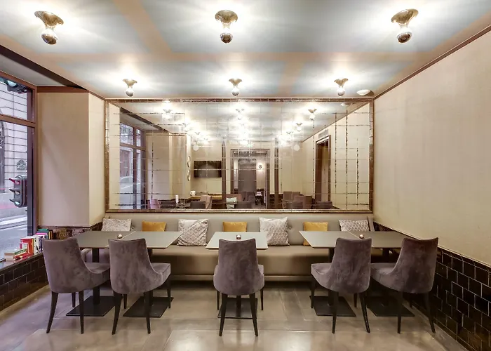 Opera Maintenon Hotel Paris