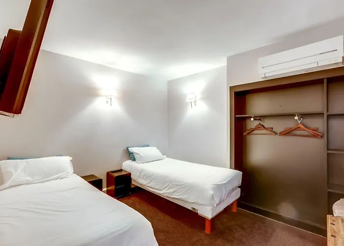 Hotel Opera Maintenon