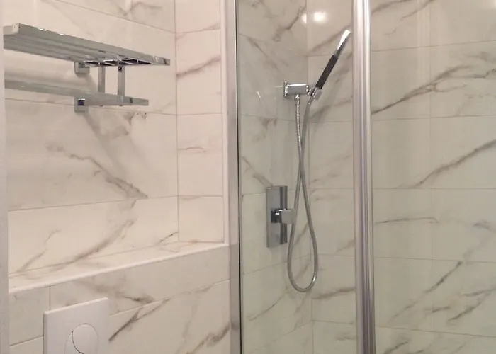 Opera Maintenon Hotel