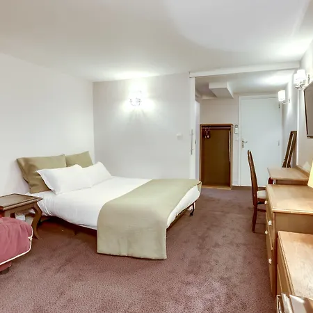 Opera Maintenon Hotel 2*