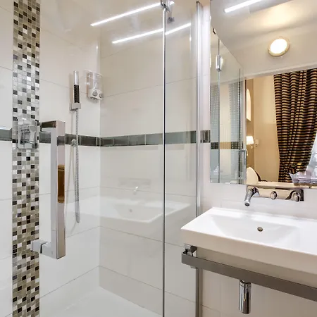 Hotel Opera Maintenon