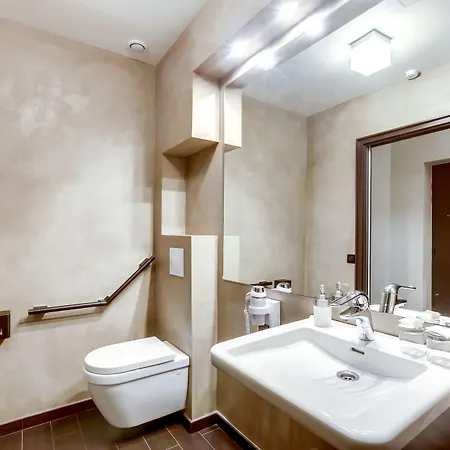 Opera Maintenon Hotel 2*