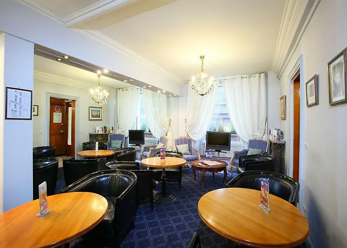 オペラ マントノン 2*