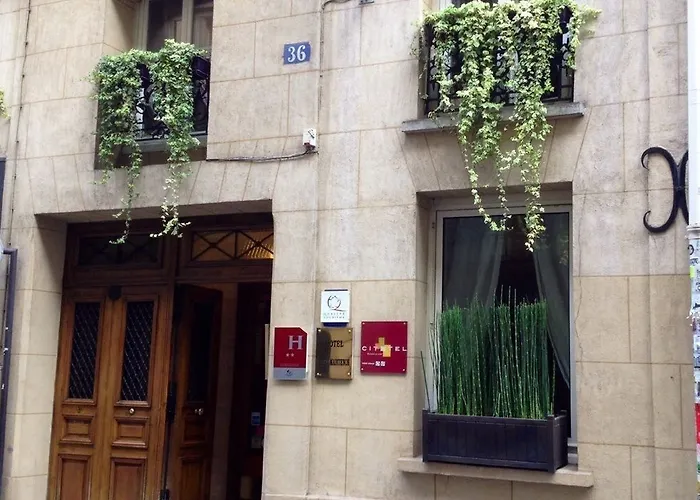 オペラ マントノン 2*