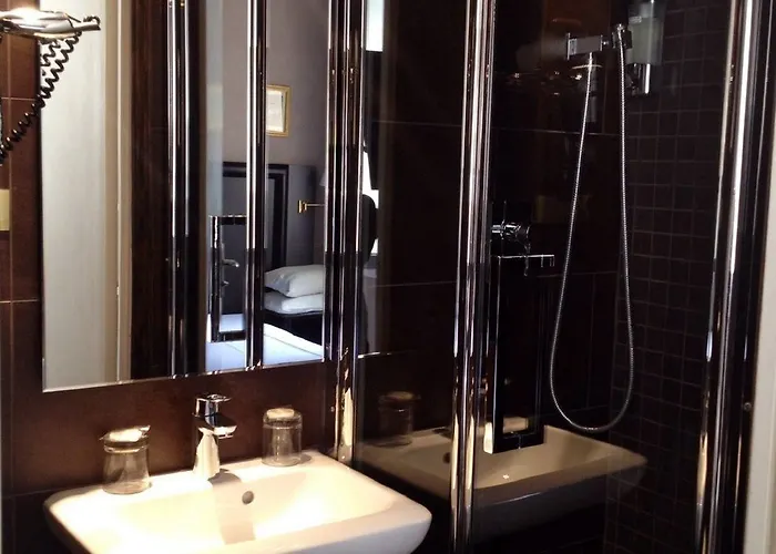 オペラ マントノン 2*